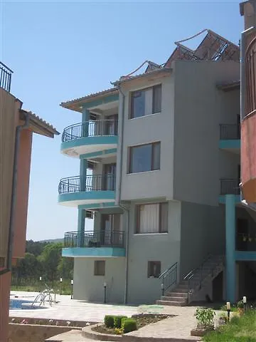 Апарт-отель Dream Bay Family