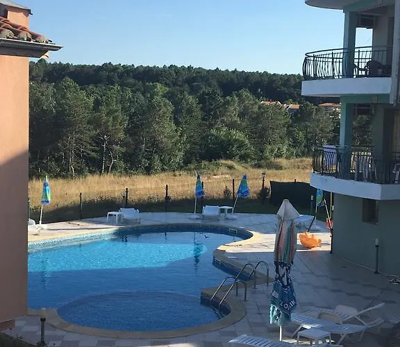 Dream Bay Family Апарт-отель