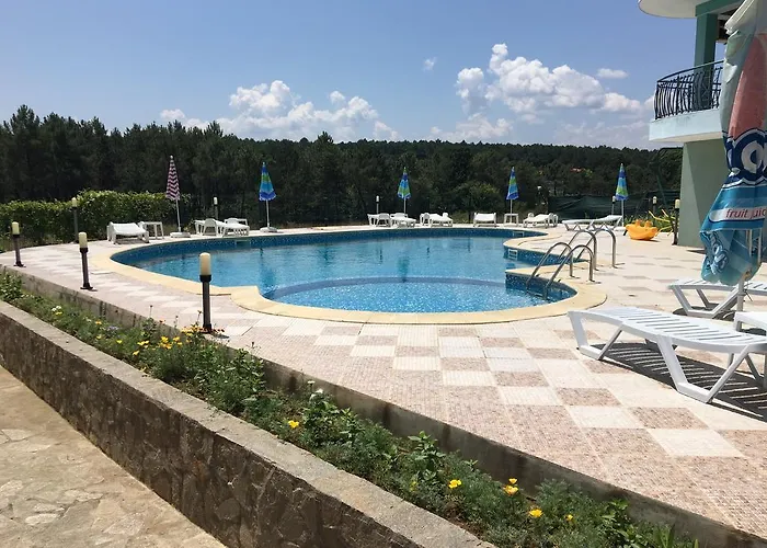 Апарт-отель Dream Bay Family 4*